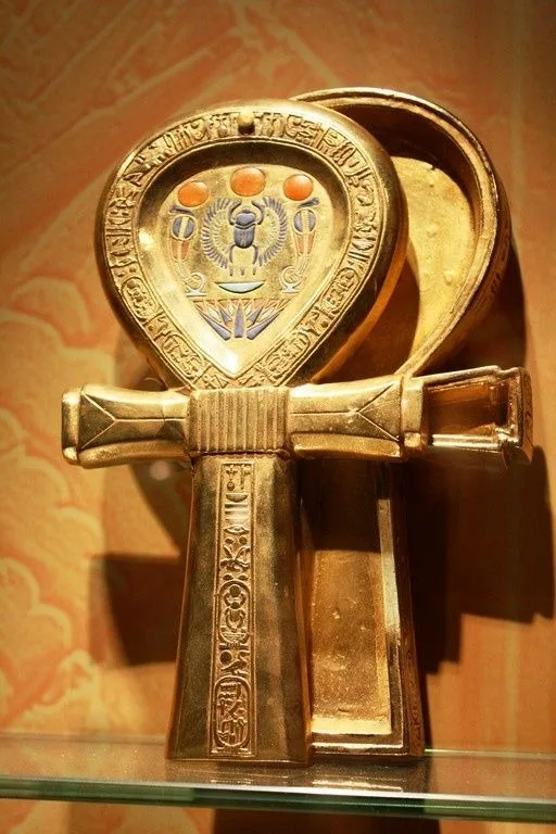 Ankh symbol, also known as the Egyptian cross.