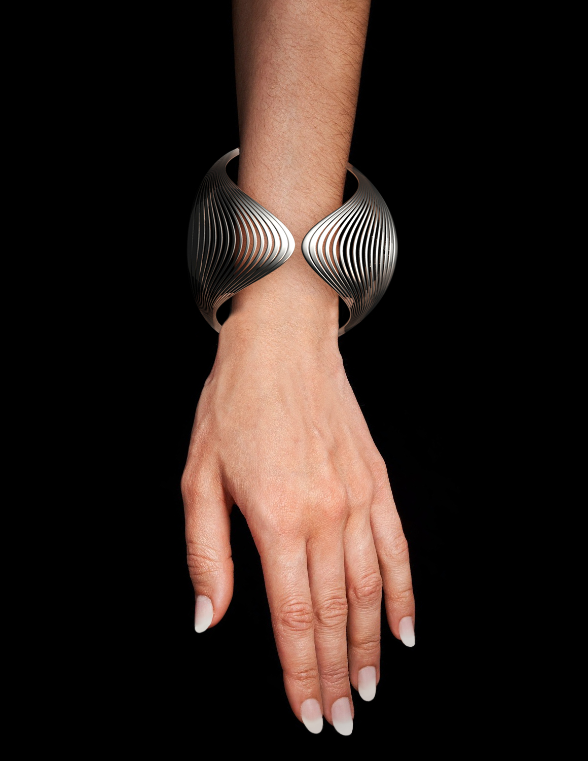 elegant cuff bangle bracelet in silver