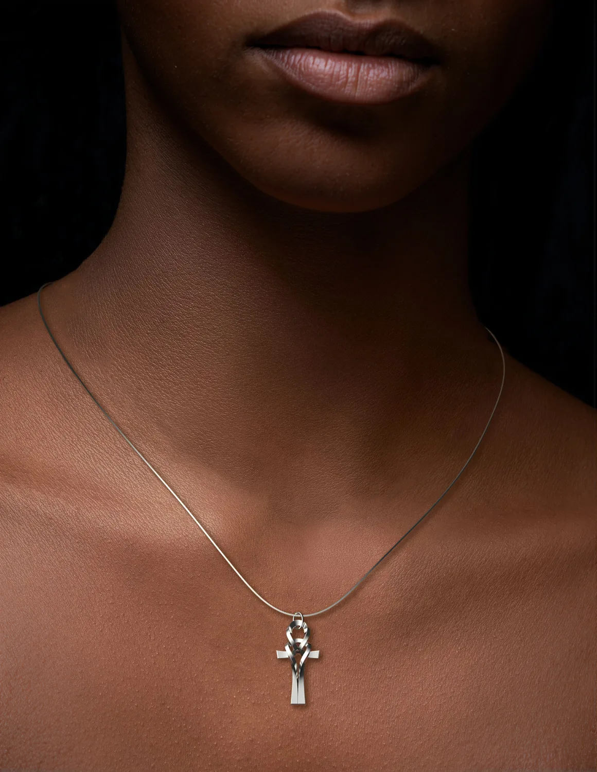 interlocking Ankh necklace in silver