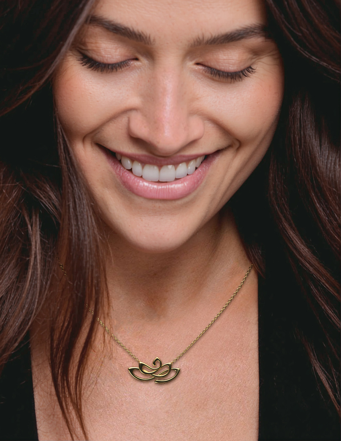 jewellery gift for women - necklace in gold