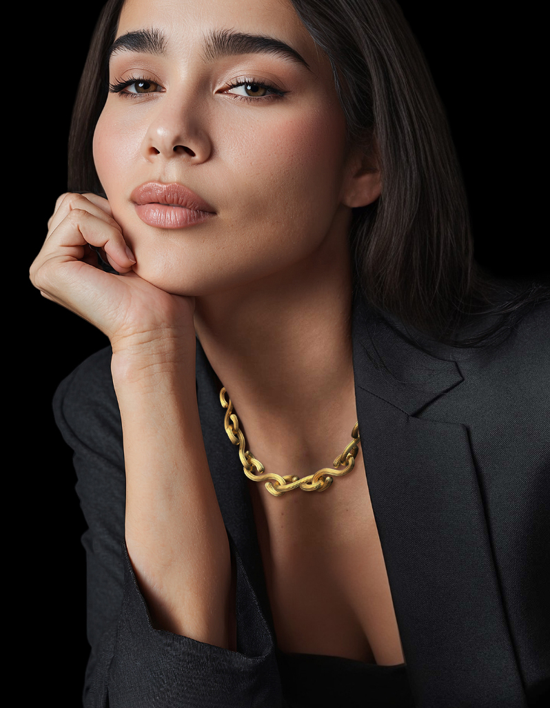 Contemporary chunky gold link chain necklace for women by Floa Design